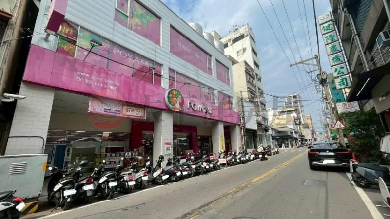 寶雅旁賺錢店面