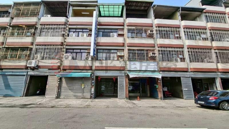 正萬年路店住