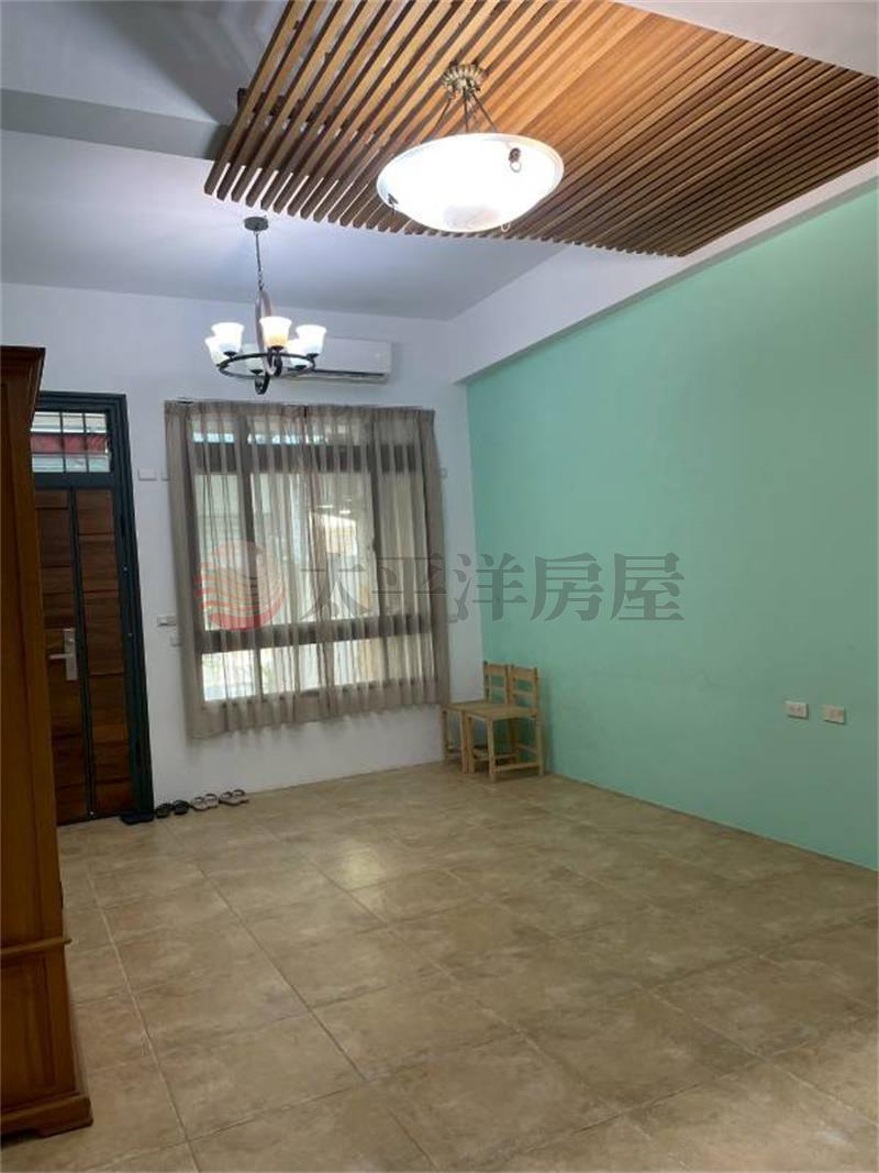 縣府旁輕屋齡別墅