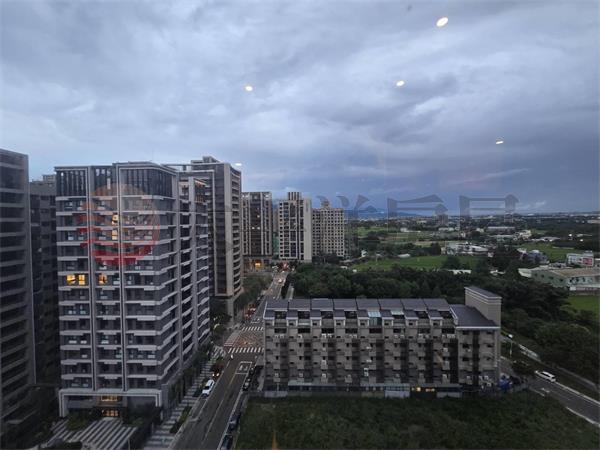 麗寶大藝術家高樓層裝潢3+1房雙車