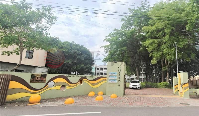 彰化東區雙車孝親房新建案(C)
