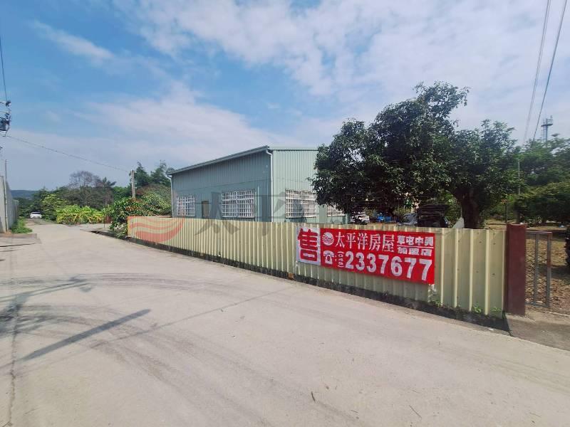專任中興交流道旁農建地