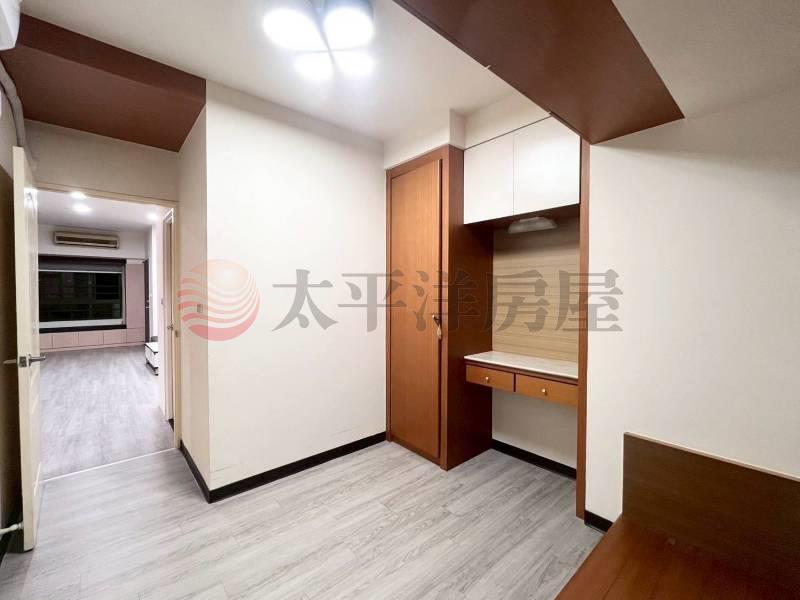 南區【鄉林凱撒】電梯一層兩戶，直達地下室