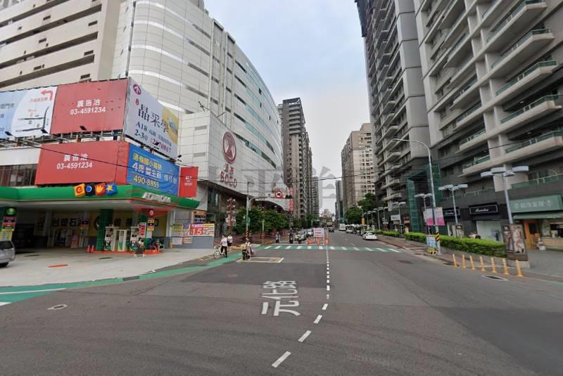 中壢SOGO旁市中心精華收租店住