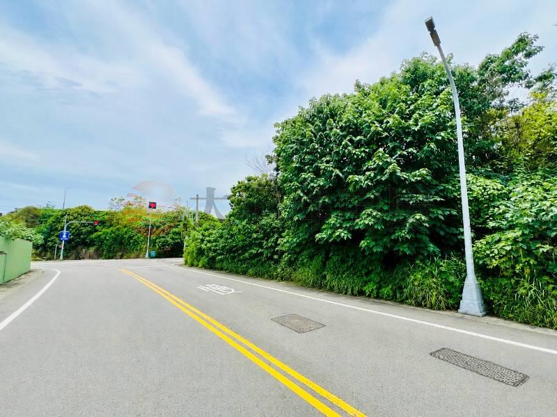 新員榮醫院特區三面路持分建地