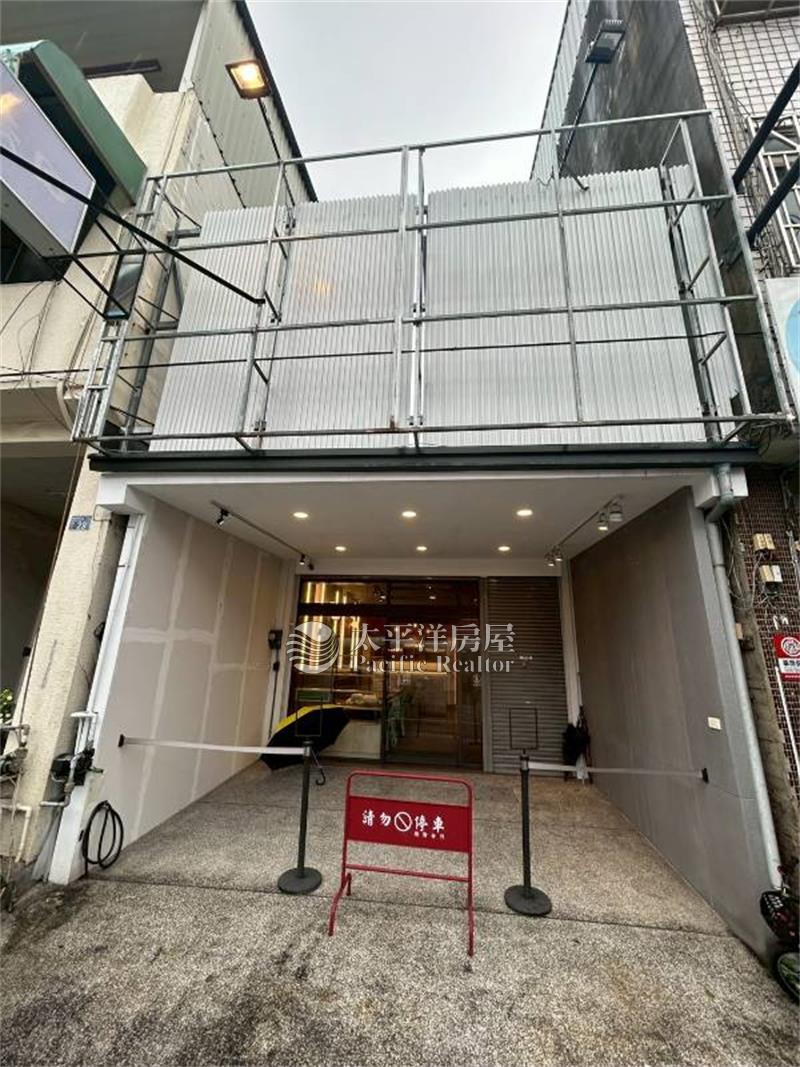 埔里熱鬧市區透店