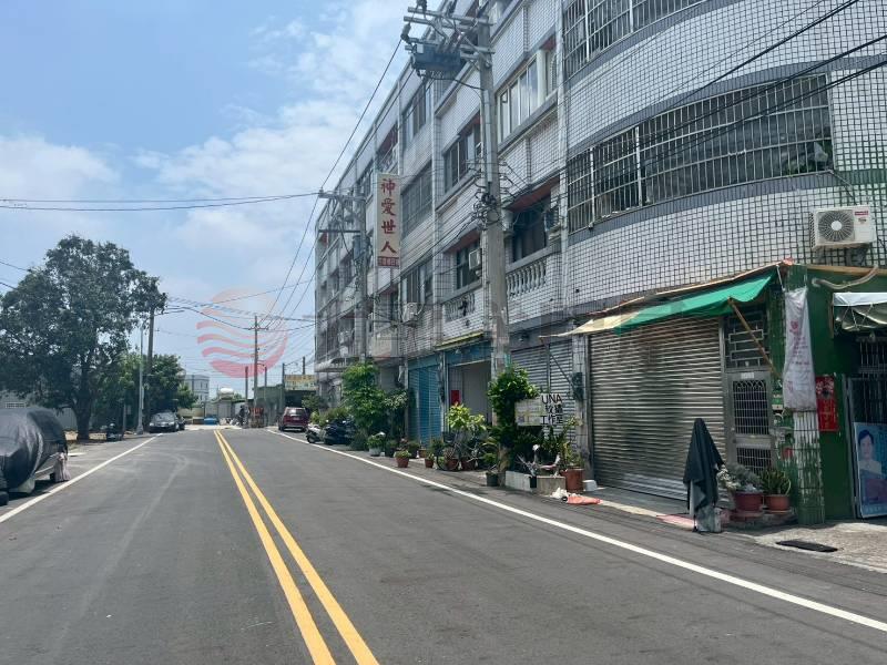 近花壇車站建滿透天