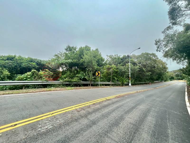 大彰路四段旁近888坪林地