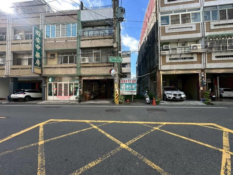 正浮圳路衝衝衝建地