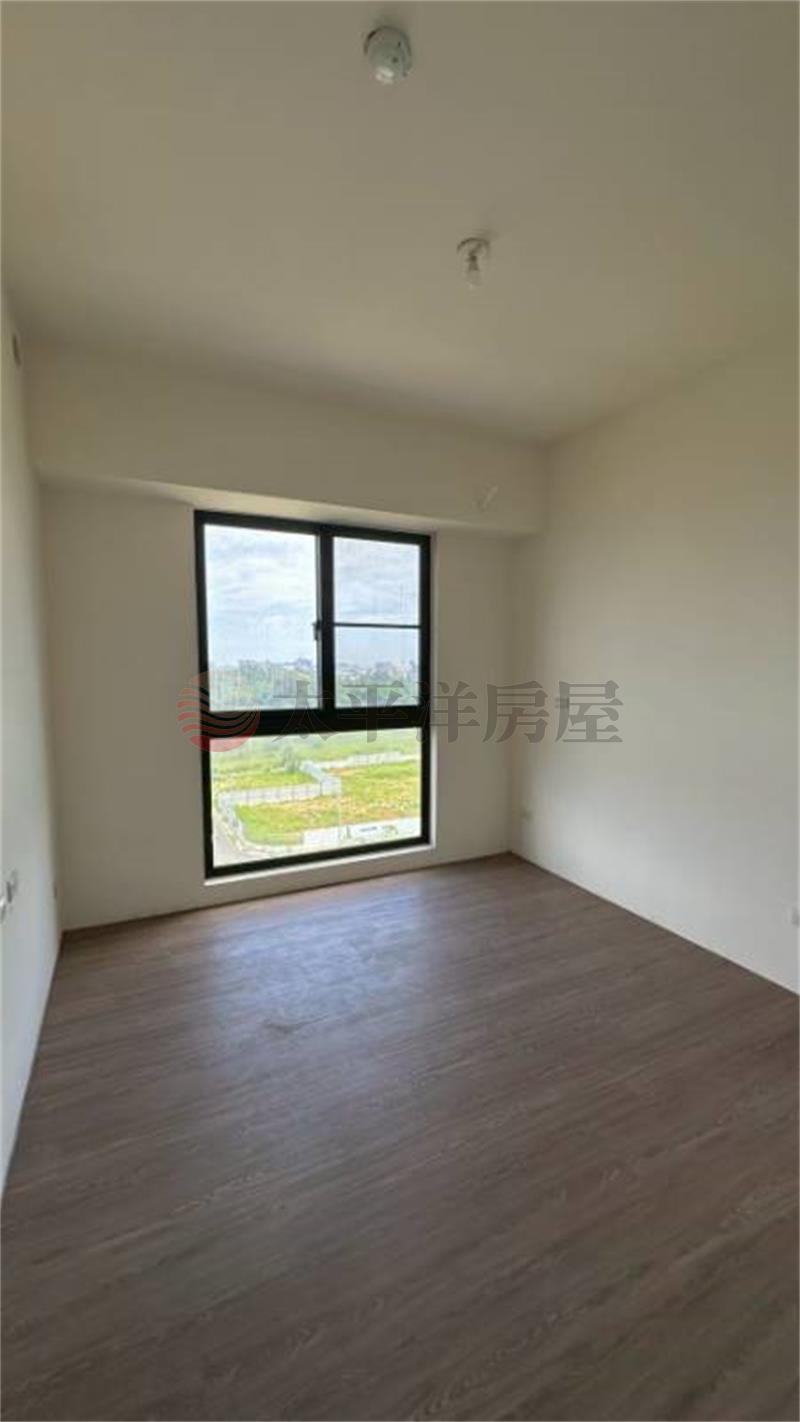 和洲House 全新3房平車(A7)