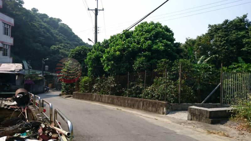 百果山旁旱地