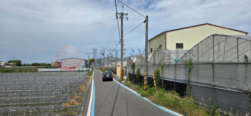 大村大地坪雙面路溫室+資材室