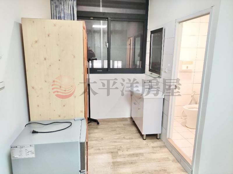 豐原邊間黃金電梯店套