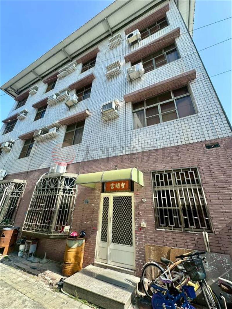 大村中山路稀有大面寬邊間透天