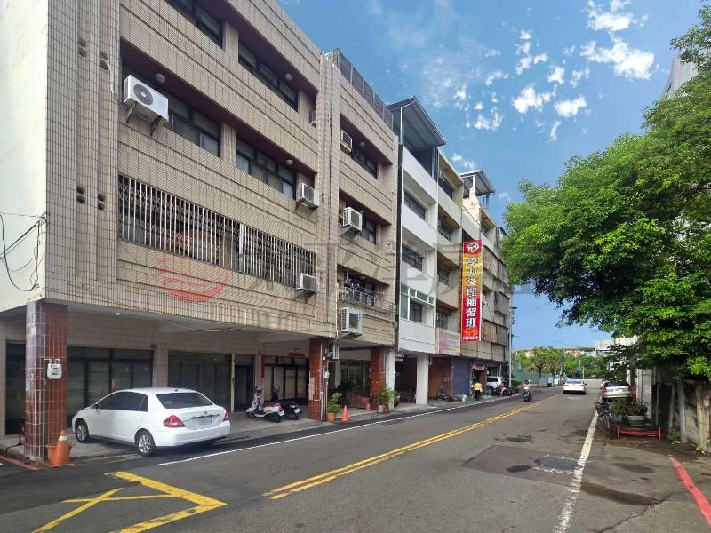 陽明核心 百坪超大角店｜雙面路+雙面寬