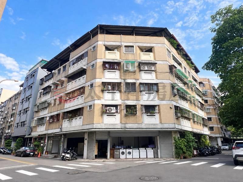 親友專約歡迎配件|興大商圈|大面寬角店|