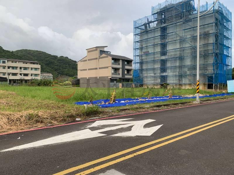 烏石港增值潛力驚人建地｜鄰近湖畔