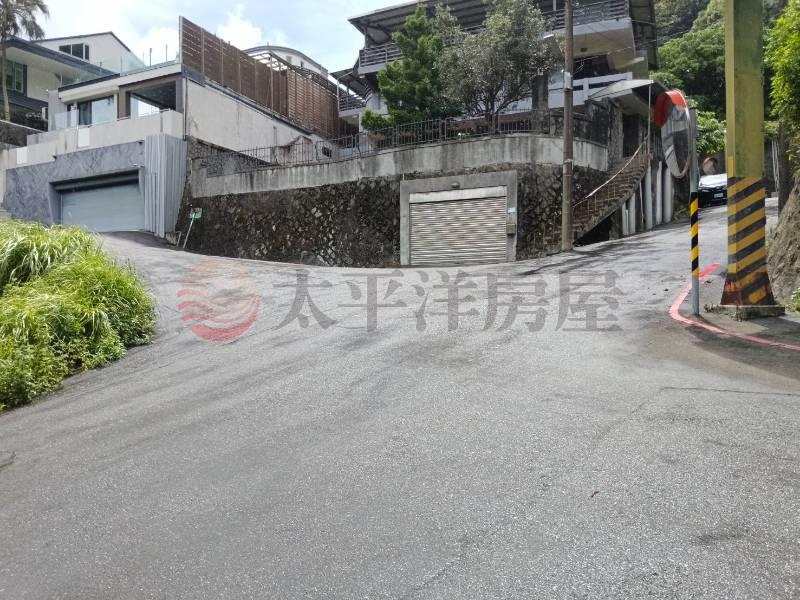 台北市士林區至善段別墅群建地