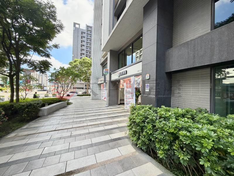 興仁夜市商業區黃金店面