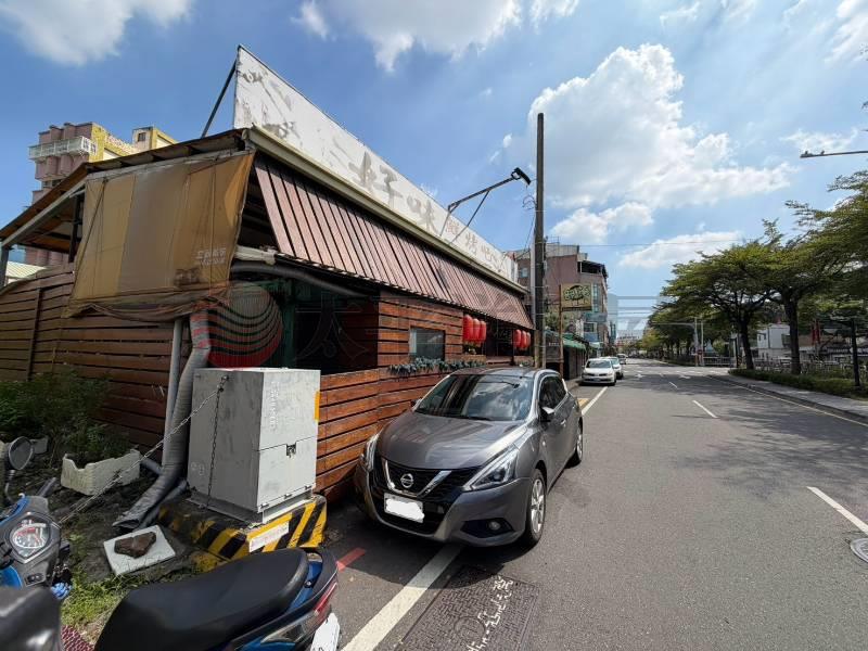 員林萬年路旁稀有小坪建地
