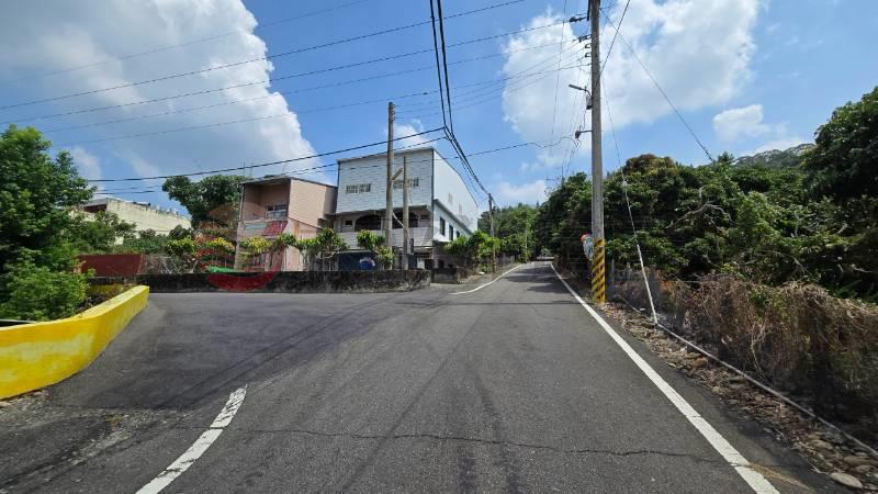 社頭清水岩路旁建地+旱地